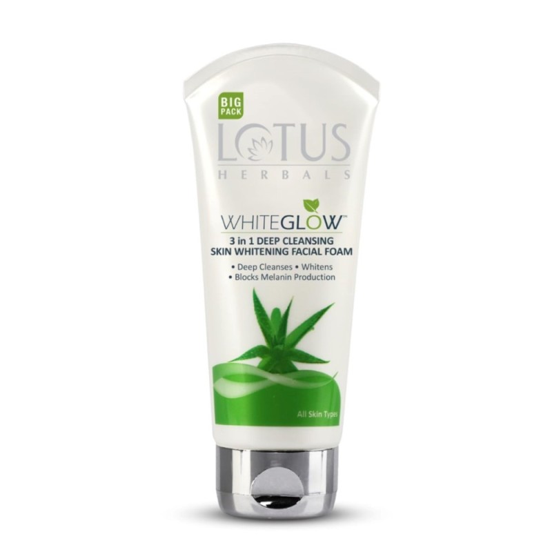 Lotus Herbals Whiteglow 3 in 1 Deep Cleansing Skin Whitening Facial