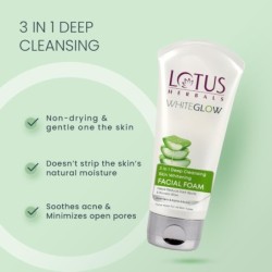 Lotus Herbals Whiteglow 3 in 1 Deep Cleansing Skin Whitening Facial