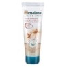 Himalaya Gentle Exfoliating Daily Face Wash, Helps Prevent Black