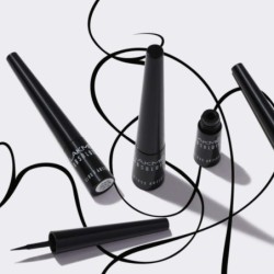 Lakmé Absolute Gloss Artist Liquid Eye Liner, Black, Smudge Proof