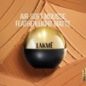 Lakme Xtraordin-Airy Mattereal Mousse Foundation, Matte Finish